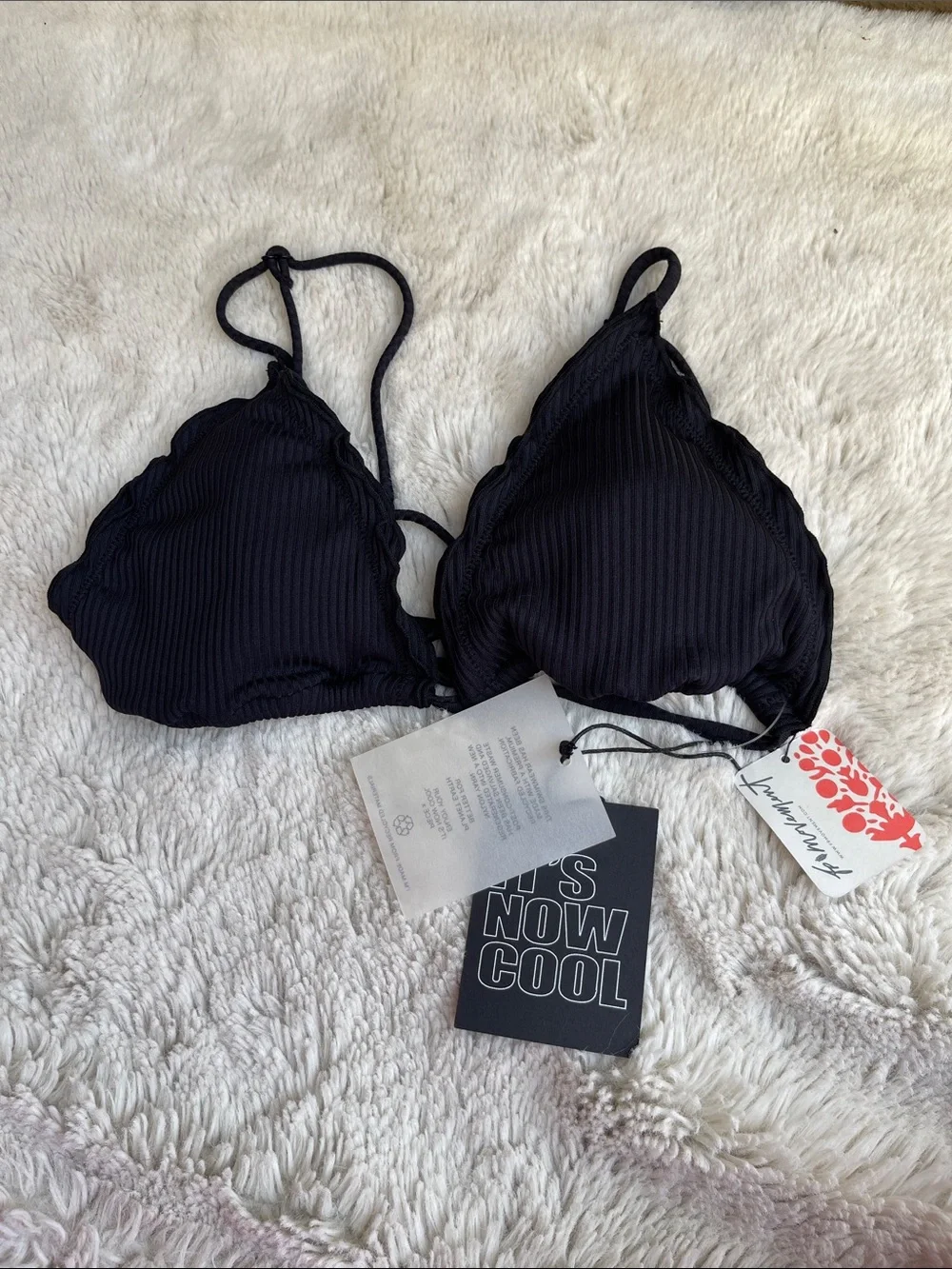 Free People Movement It’s Now Cool Black Ribbed Swim Top Size XL